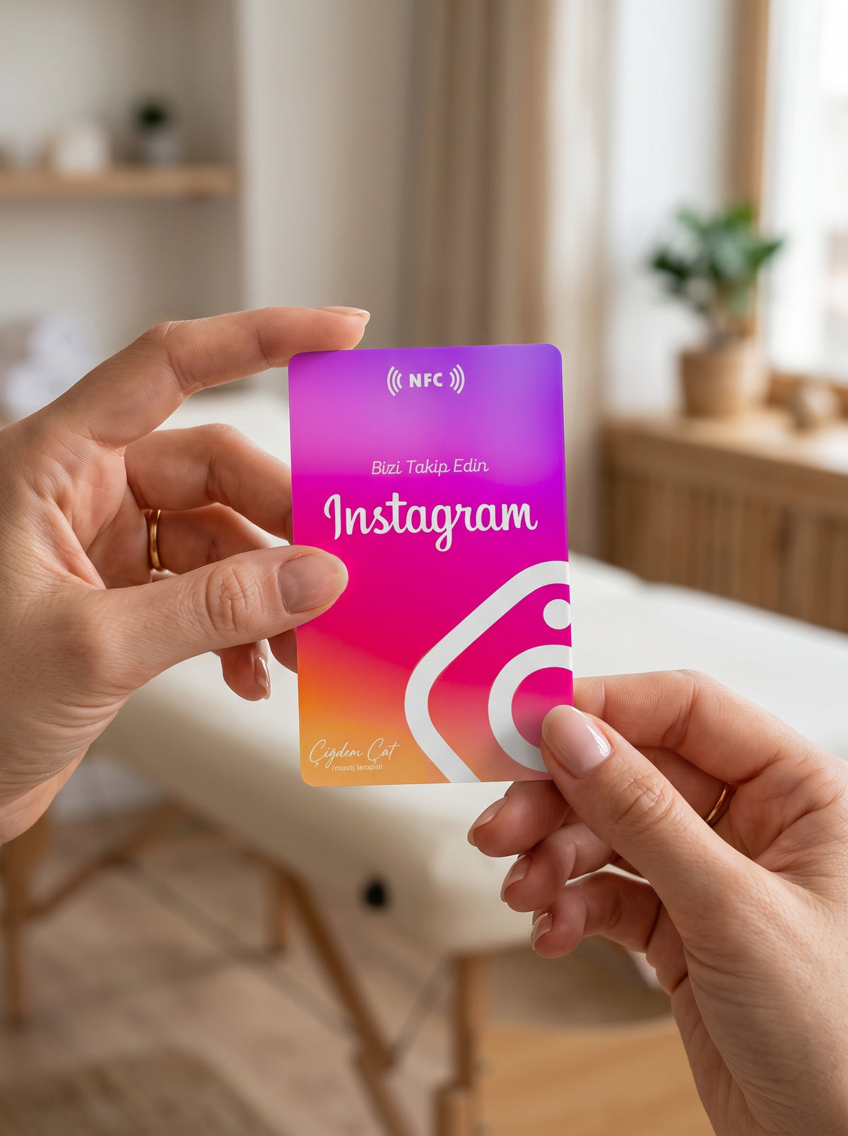 3'lü İşletme Seti: Akıllı IBAN Standı, Google Yorum Standı ve Instagram Takip Kartı(NFC + QR)