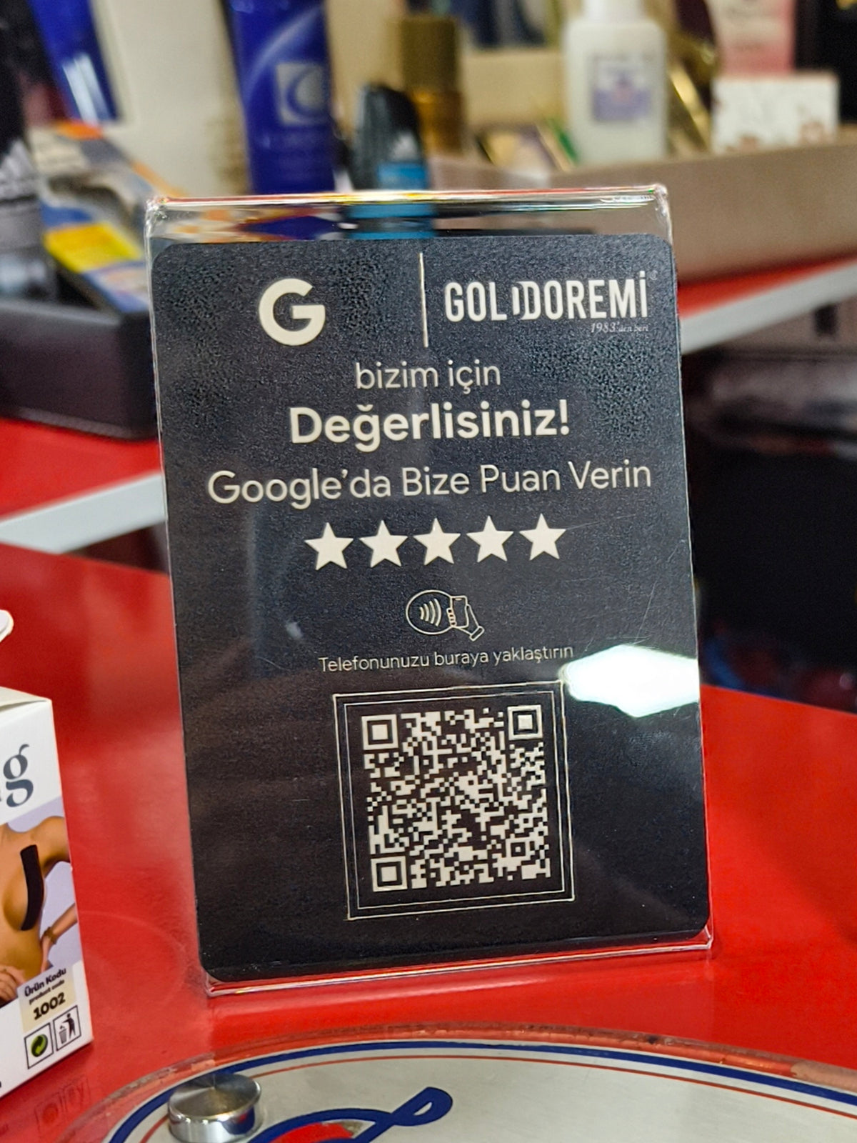 Standlı Google Yorum Kartı (QR/NFC Destekli)